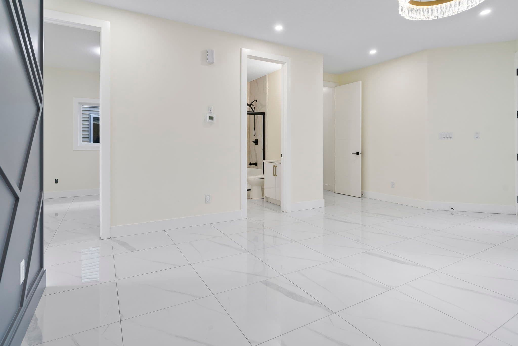 Gallery image 10